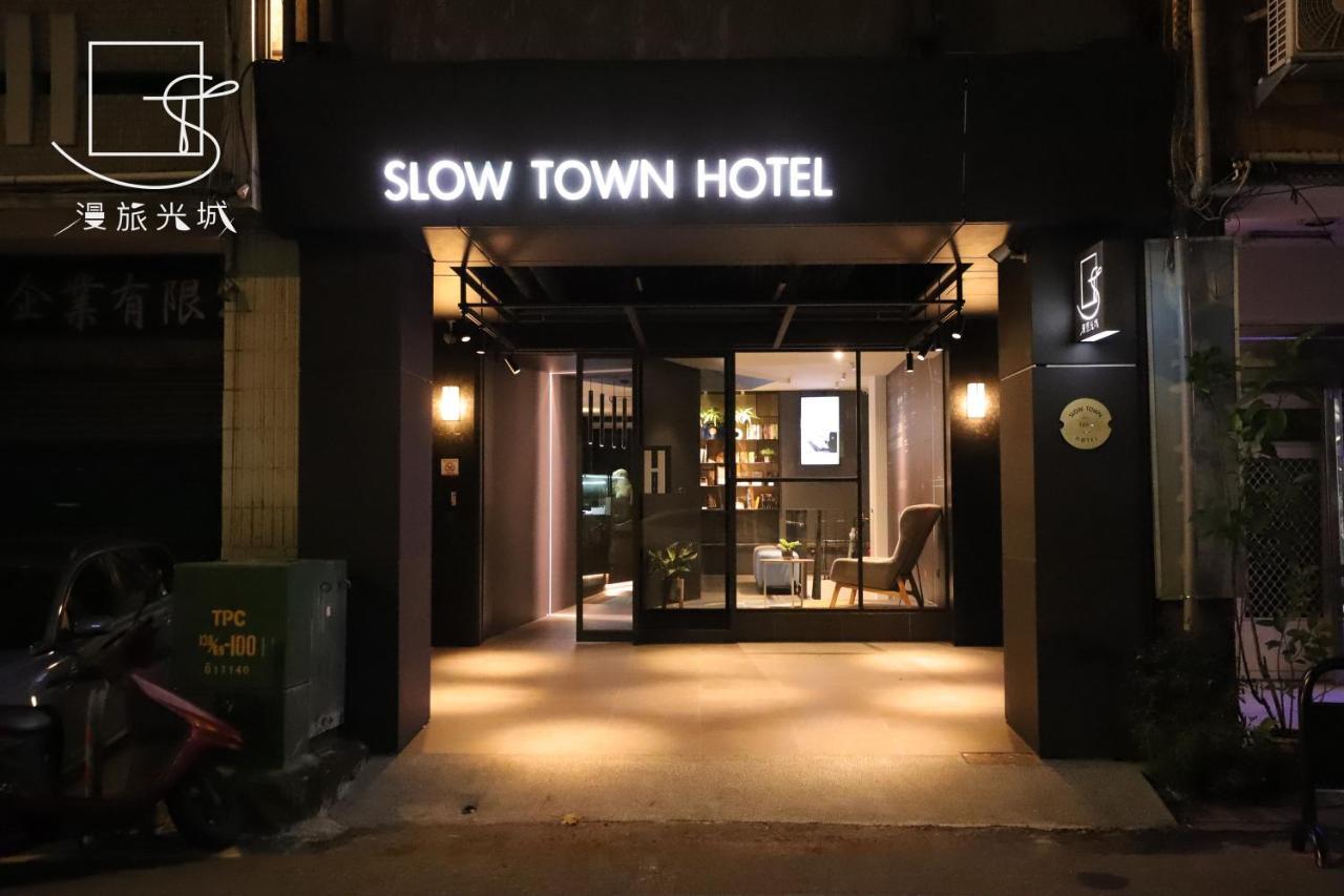 Slow Town Hotel-Glowing Taichung Eksteriør bilde